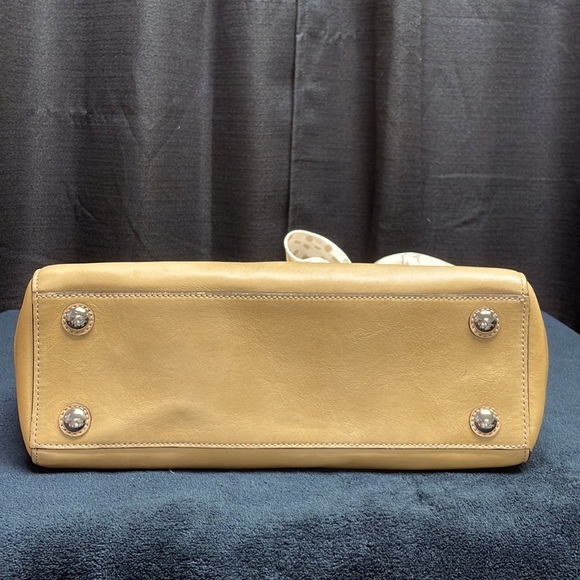 Coach F13675 Buckskin Satchel - Picture 10 of 16